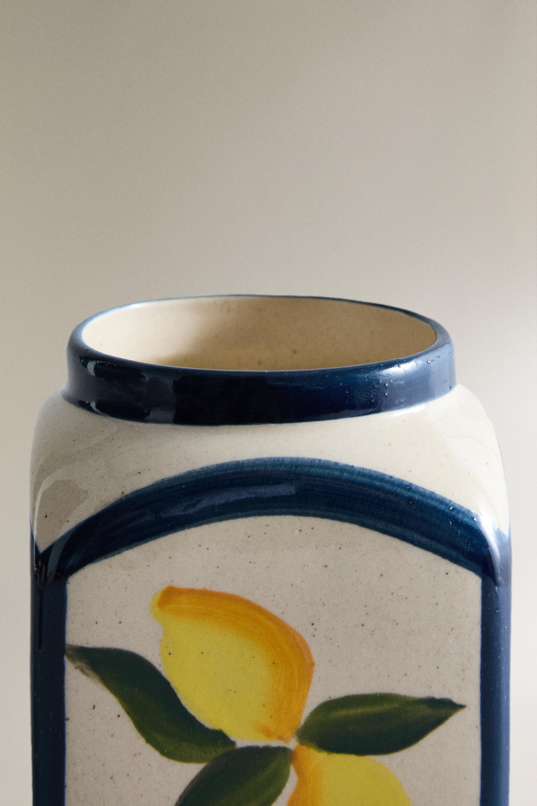 (320 G) CITRON SAUVAGE SCENTED CANDLE